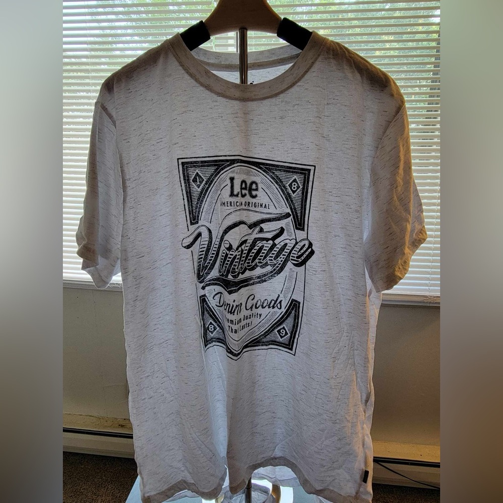 Lee White Short Sleeve Tee Classic Style